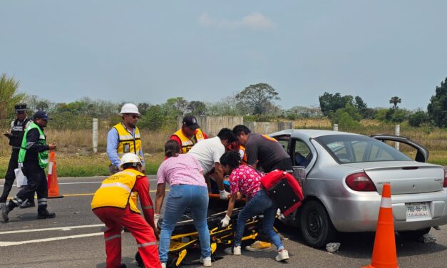 Equivocación en ruta provoca accidente en la autopista Tuxpan-Tampico: Al menos 4 niños heridos