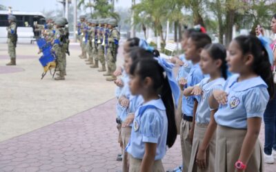 En lunes cívico conmemoran el Día del Estudiante