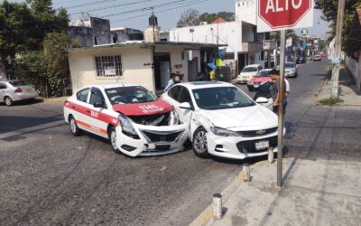 Se pegan un TROMPAZO en la Rosa María