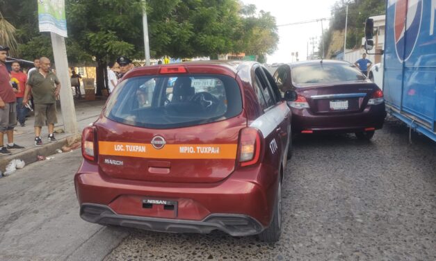 Chocan en el Centro: ¡Otro TAXI!