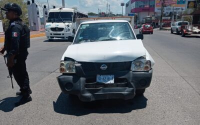 Le dio por «Detroit Rock City» a un AUDI en el Bulevar