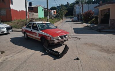 ¡Otro Taxista! Accidente Vial en el Infonavit Jesús Reyes Heroles Deja una Persona Lesionada