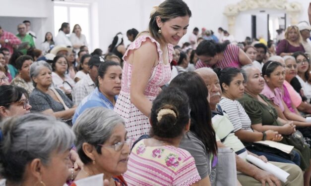 Más de 300 personas beneficiadas por la Campaña Visual “Una Mirada Hacia el Corazón”, que realiza el DIF Estatal, DIF Municipal y el Ayuntamiento de Tuxpan.