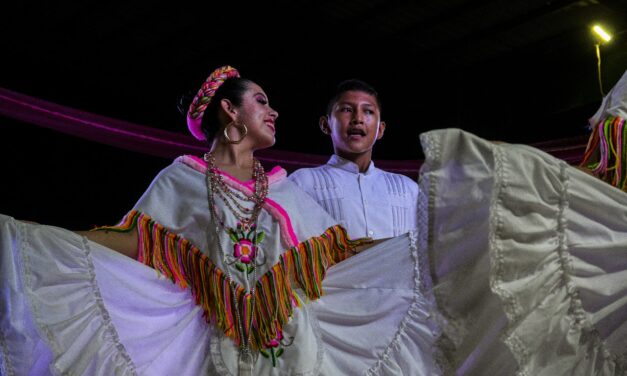 Esta tarde inicia el Concurso Nacional de Huapango Tuxpan 2024, en el Auditorio de Usos Múltiples