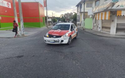 Poblano choca en el Centro: Sólo Daños Materiales
