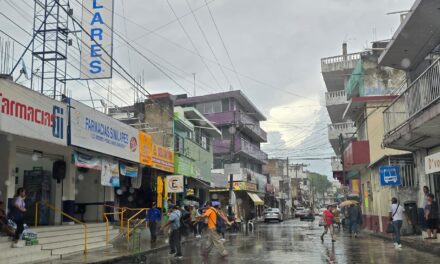 Tuxpan en “Alerta Gris” por Temporal Lluvioso-Disturbio Tropical. Se recomienda tomar precauciones.