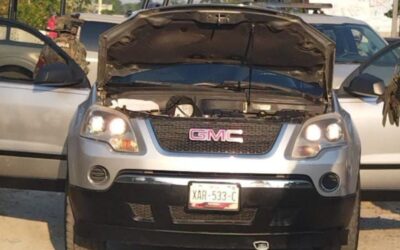 Detienen a dos supuestos militares con camioneta robada en Tuxpan
