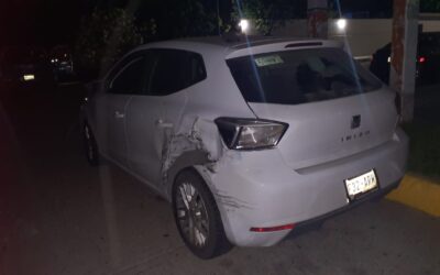 Poblano agarró a «Balón Parado» a un Seat en el bulevar Manuel Maples Arce