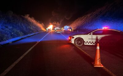 Arde tráiler en la autopista Tuxpan-Tampico
