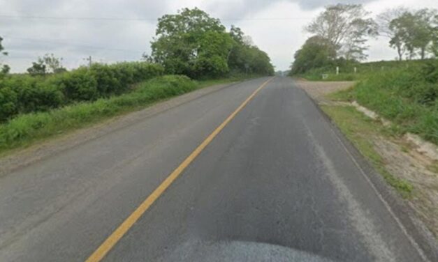 Joven Herido en Accidente de Motocicleta en la Carretera Tuxpan-Tampico