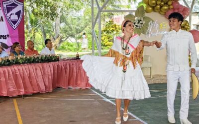 Reconocimiento al Esfuerzo Estudiantil en Tuxpan: Juan Gómez