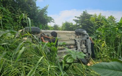 Furia en las calles de Tuxpan: persecución culmina en choque sin heridos