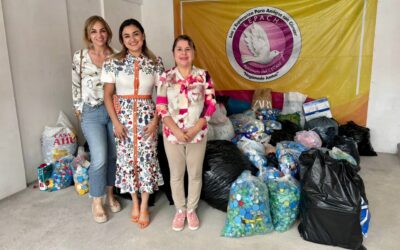 Entrega DIF Tuxpan más de 2 toneladas de tapitas plásticas a fundación LEPACH para apoyar a pacientes con cáncer