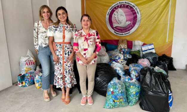 Entrega DIF Tuxpan más de 2 toneladas de tapitas plásticas a fundación LEPACH para apoyar a pacientes con cáncer