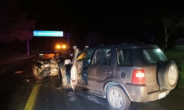 Accidente en la Carretera Tuxpan-Tampico Deja Cinco Lesionados