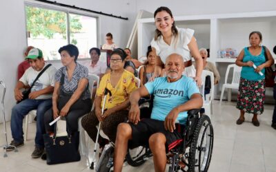 Con la entrega de aparatos funcionales, DIF Tuxpan inicia semana del Adulto Mayor