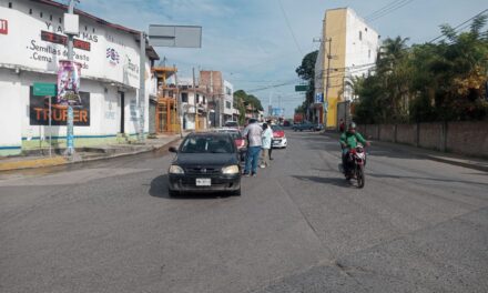 Taxista provoca accidente en la 15: Daños materiales menores y resolución rápida