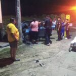 Conductor provoca accidente y apaga varias colonias tras estrellarse contra un poste de la CFE en Tuxpan