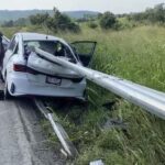 ¡Tuxpeña sobrevive de milagro tras terrible accidente en la autopista Tihuatlán-Totomoxtle!