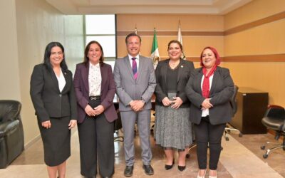 ASISTE ROCÍO NAHLE A CEREMONIA DE CLAUSURA DE PRIMERA ESPECIALIDAD EN DERECHO ANTICORRUPCIÓN