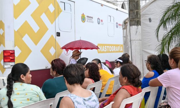 A través de mastografías gratuitas, DIF Tuxpan promueve la prevención y detección de cáncer de mama