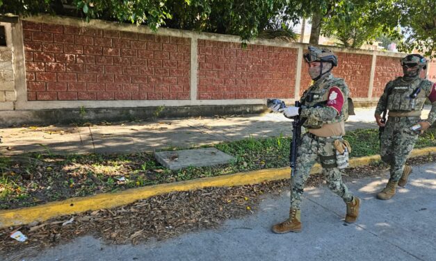 Chofer de TBN detenido por portar arma de fuego