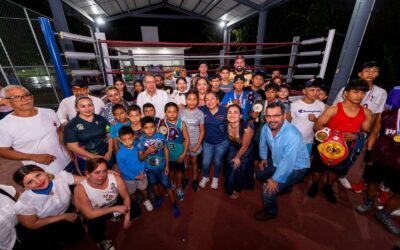 Alcalde y Cabildo de Tuxpan entregan a deportistas y a la ciudadanía, la primera etapa de rehabilitación de la Unidad Deportiva