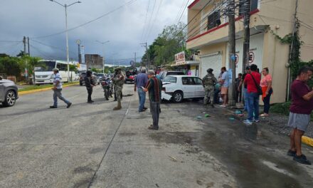 Accidente en las Américas deja dos lesionados