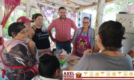 Axel Andrés Bernal Herrera impulsa talleres de repostería en la colonia Libertad