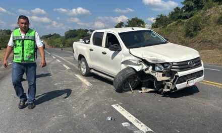 Guardia Nacional responde con eficacia a accidente en la autopista Tuxpan-Tampico