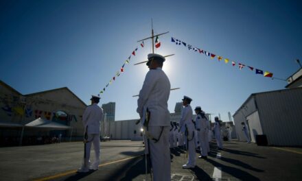 CONMEMORA ROCÍO NAHLE DÍA DE LA ARMADA DE MÉXICO