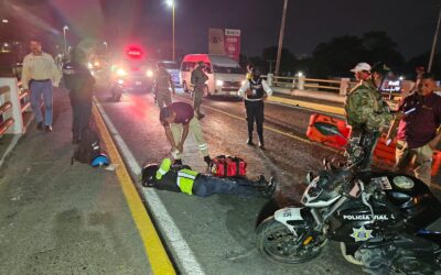 No traía licencia mi angelito, pero bien que la anda exigiendo…