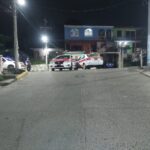 Ni entre ellos se respetan: choque entre dos taxistas en Tuxpan deja solo daños materiales