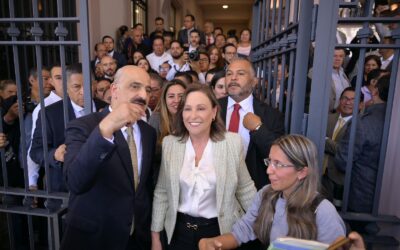 ASISTE ROCÍO NAHLE A ÚLTIMO INFORME DE RICARDO AHUED