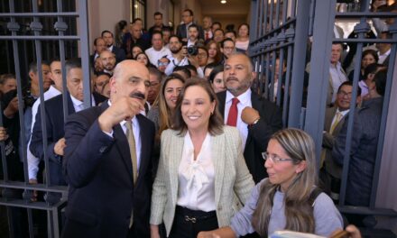 ASISTE ROCÍO NAHLE A ÚLTIMO INFORME DE RICARDO AHUED