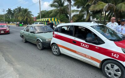 Le dan por «Detroit» al taxi #142 en el Bulevar Ruiz Malerva