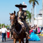 Con multitudinario desfile se conmemoró el 114 Aniversario del Inicio de la Revolución Mexicana