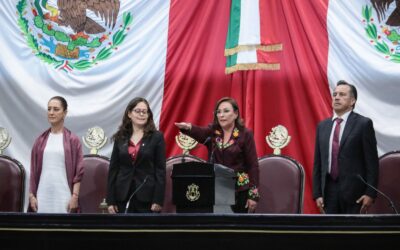 UNA MUJER CAPAZ, FUERTE Y PREPARADA HOY GOBIERNA VERACRUZ