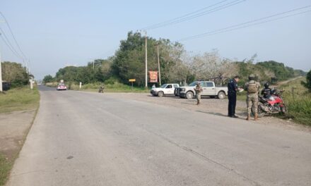 Otra vez chocan DOS MOTOCICLISTAS, esta vez en la Tuxpan-Tamiahua