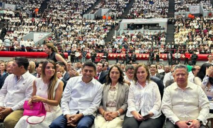 Rocío Nahle, presente en la toma de protesta de Gobernador de Chiapas