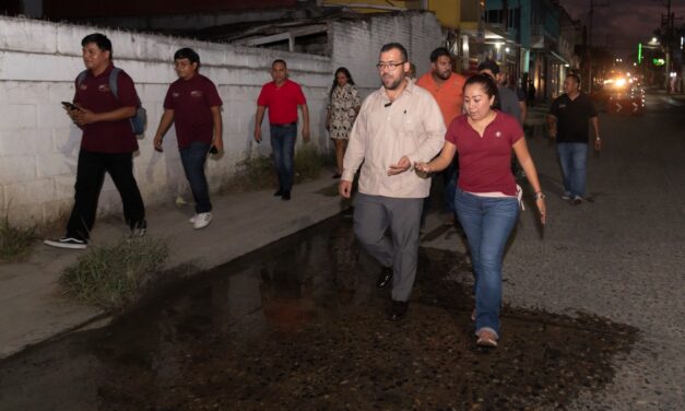 Supervisa alcalde Dr. Jesús Fomperoza el progreso de la rehabilitación en la Av. Insurgentes