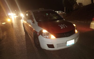 Empleada Municipal Atropellada por Taxi en Tuxpan: Su Estado de Salud es Reportado como Grave