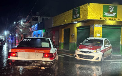 Choque de Taxistas en Juárez y Allende