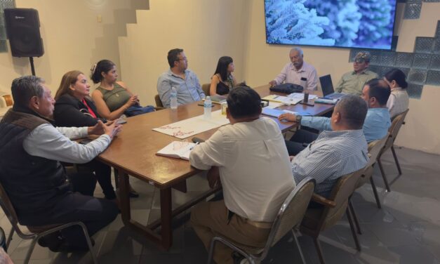 Inicia Regidora Anahí Aguilar trabajos de coordinación con la Asociación Ganadera Local de Tuxpan