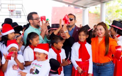 El Gobierno de Tuxpan entregó la construcción de Techado en el Área Multideportiva de la escuela primaria Luis Donaldo Colosio