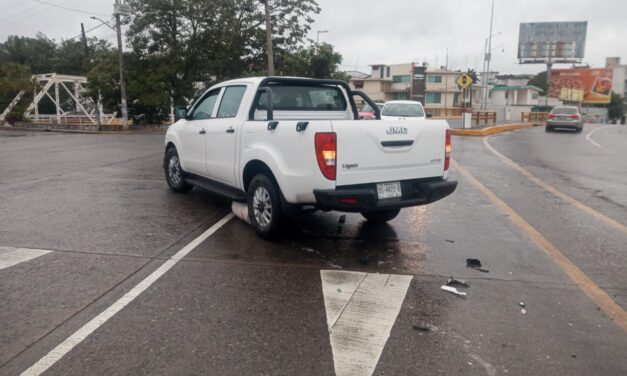 Por falta de precaución, se llevó un Cilindro decorativo del Bulevar