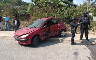 Accidente en el Libramiento Adolfo López Mateos deja a hombre de 79 años lesionado