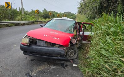 Chocan en la Tuxpan-Tamiahua, dejan al Taxi #80 «pal perro»