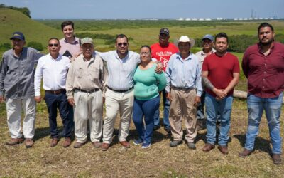El alcalde Dr. Jesús Fomperoza entregó apoyos en Cañada Rica y supervisó avances en obras que se realizan en Tierra Blanca y Tumilco