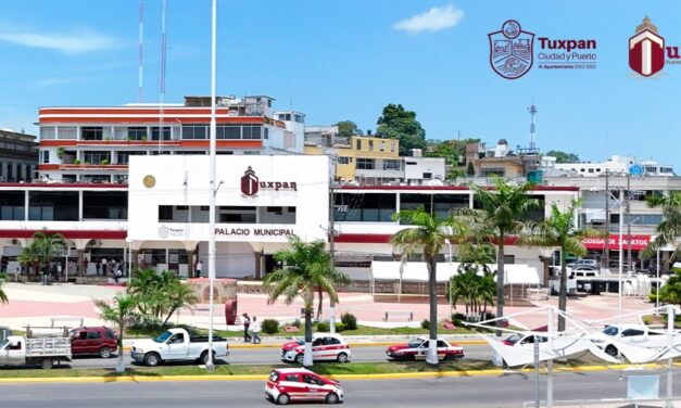 GOBIERNO DE TUXPAN AGRADECE PEMEX LA DONACIÓN DE COMBUSTIBLES